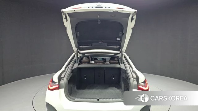 BMW i4 id 3897361 из Кореи 11