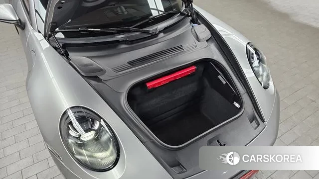 Porsche 911(992) id 3561323 из Кореи 11