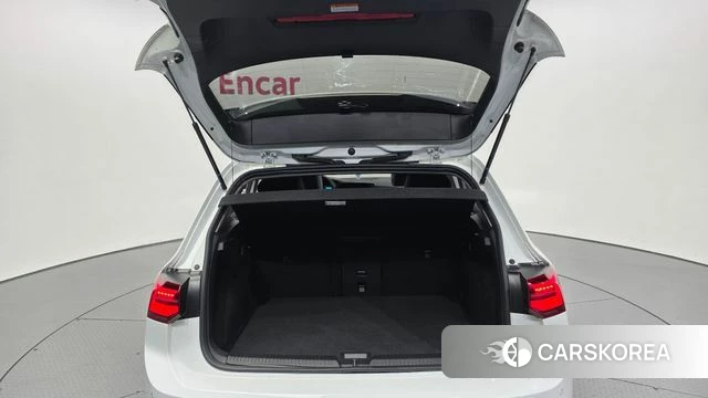 Volkswagen Golf 8th Generation id 4408476 из Кореи 11