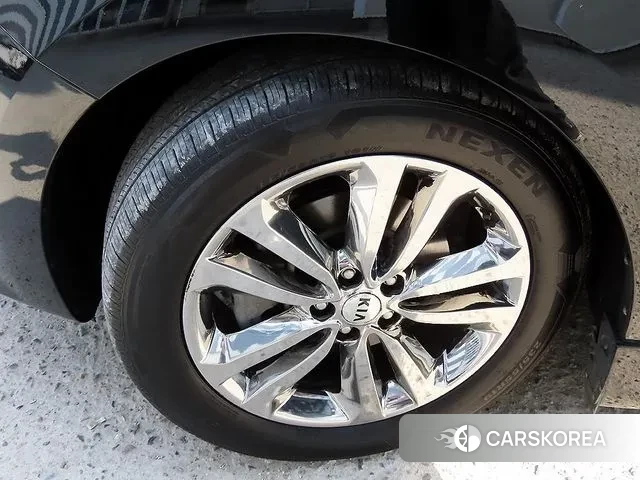 Kia All New Carnival id 3339503 из Кореи 11