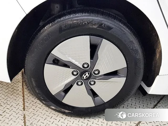 Hyundai The New Ionic Hybrid id 3753542 из Кореи 11