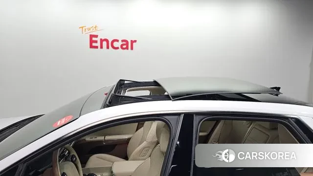 Hyundai Grandeur Hybrid (GN7) id 3383236 из Кореи 11