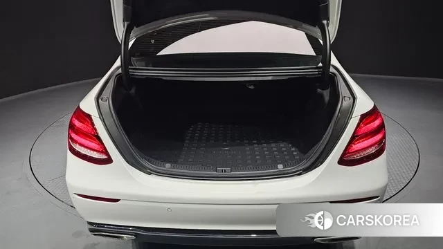 Mercedes-Benz E-Class W213 id 3494789 из Кореи 11