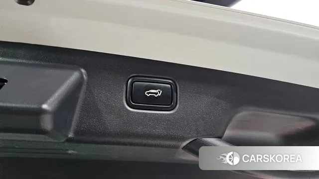 Kia Di Ol Nu Niro id 3690367 из Кореи 11