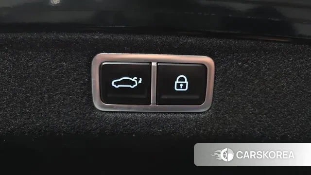 Hyundai Grandeur (GN7) id 3740082 из Кореи 11