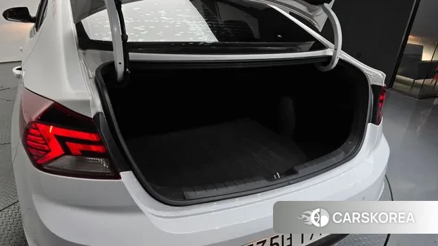 Hyundai The New Avante AD id 3789122 из Кореи 11