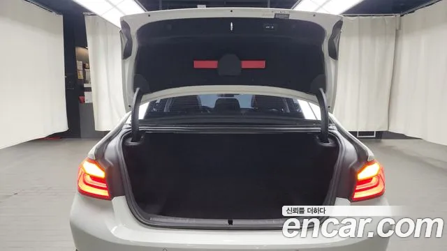 BMW 5 Series (G30) id 2700118 из Кореи 11