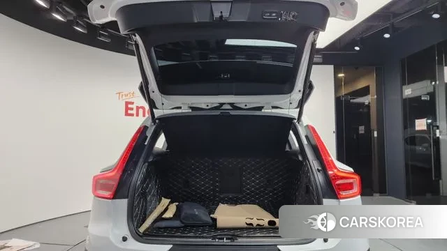 Volvo XC40 id 3616528 из Кореи 11