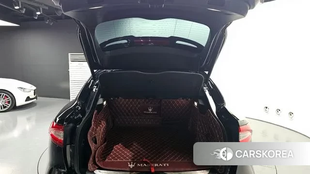 Maserati Levante id 3284610 из Кореи 11