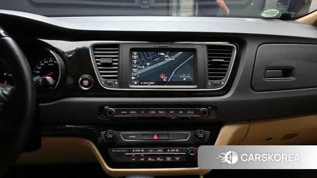 Kia The New Carnival id 2995388 из Кореи 11