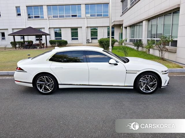 Genesis G90 (RS4) id 4500310 из Кореи 11