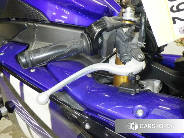 Проданный Yamaha YZF-R1 id 4247952 из Японии, фото 11