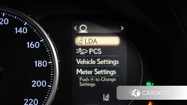Lexus CT200h id 4285767 из Кореи 11