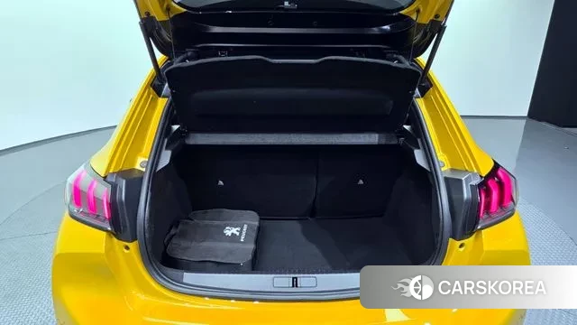 Peugeot e-208 second Generation id 3075647 из Кореи 11