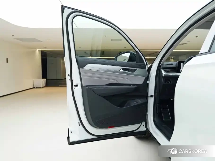 Volkswagen Range patrol id 4664448 из Китая 11