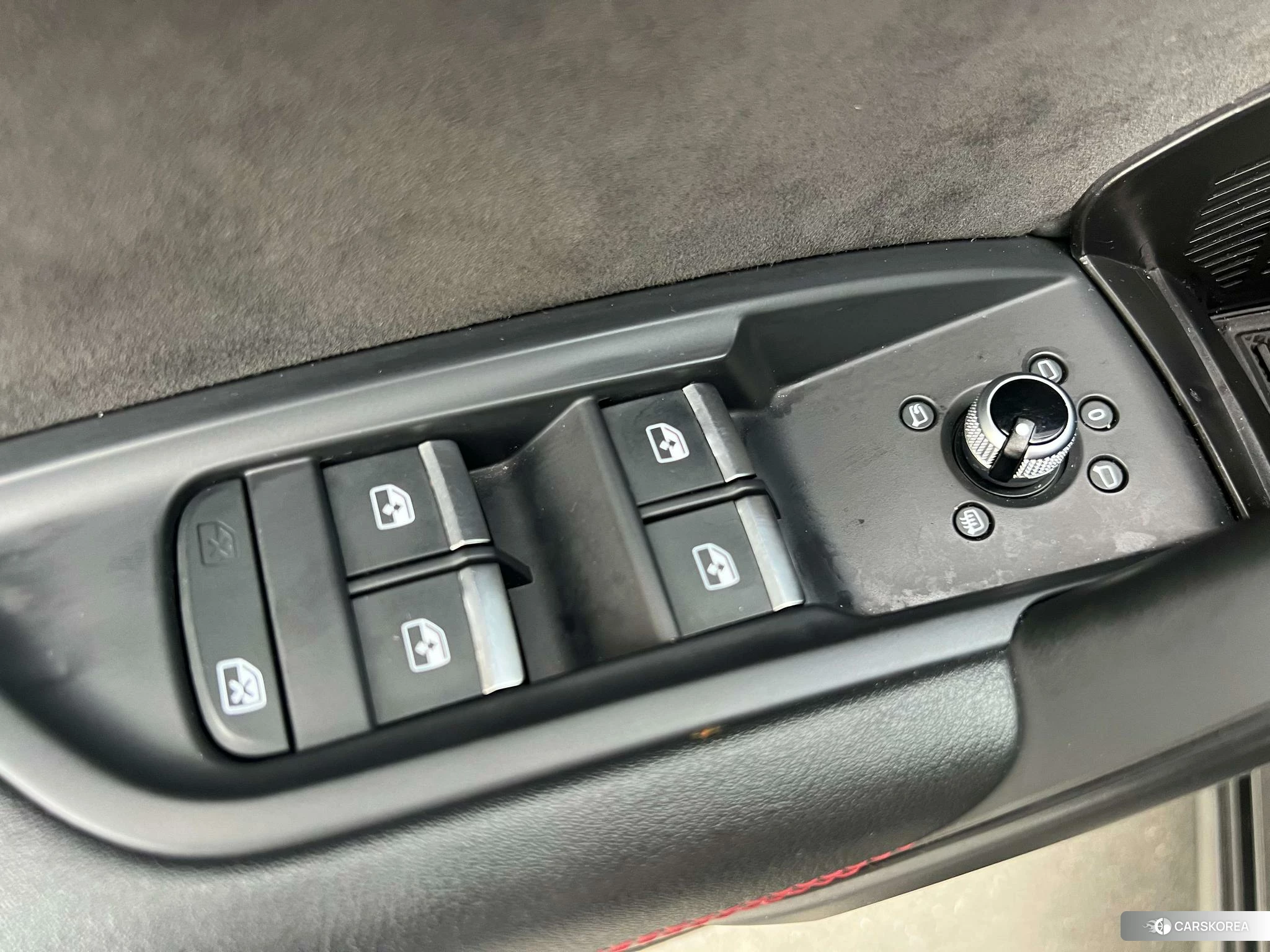 Audi Q5L id 4474001 из Китая 11
