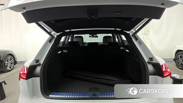 Audi e-Tron id 3924207 из Кореи 11