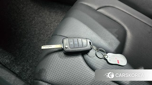 Hyundai Avante (CN7) id 4316171 из Кореи 11