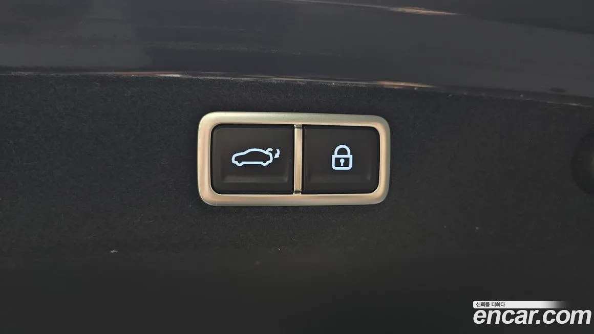 Hyundai Grandeur (GN7) id 2163496 из Кореи 11