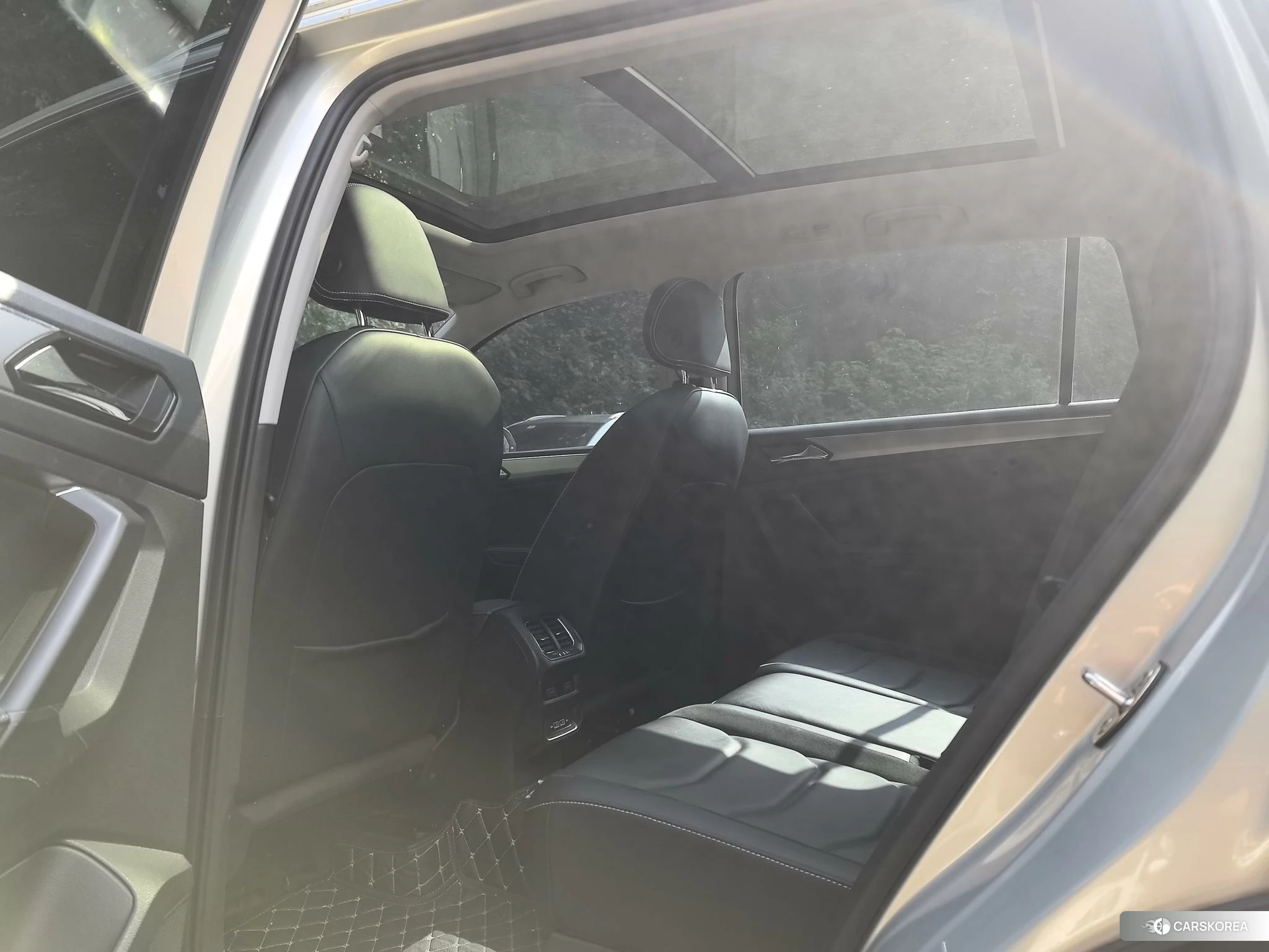 Volkswagen Tiguan L id 4486230 из Китая 11