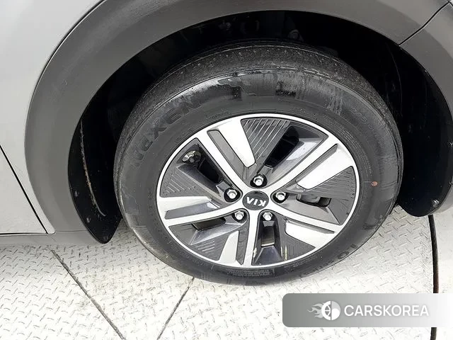 Kia The New Niro id 3459880 из Кореи 11