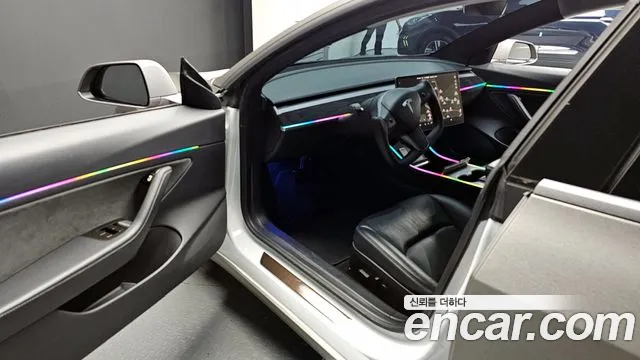 Tesla Model 3 id 2656727 из Кореи 11