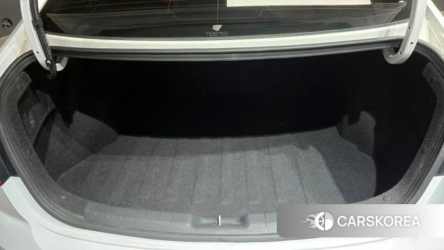 Hyundai The New Avante AD id 3899449 из Кореи 11