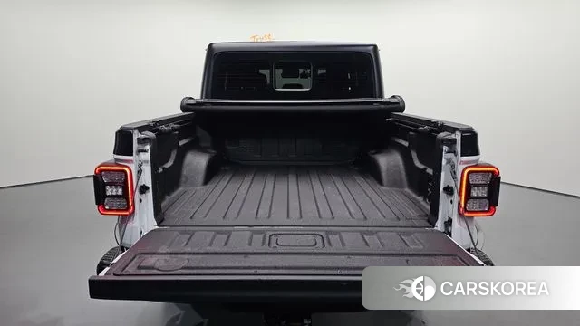 Jeep Gladiator (JT) id 3686559 из Кореи 11