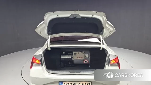 Hyundai Avante (CN7) id 3512880 из Кореи 11