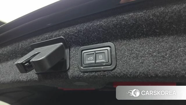 Audi A6 (C8) id 3841622 из Кореи 11