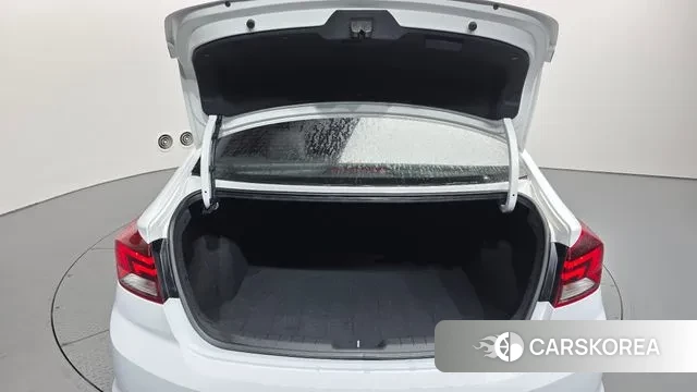 Hyundai The New Avante AD id 3760986 из Кореи 11