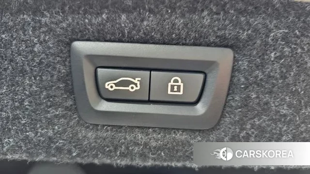 BMW 5 Series (G30) id 3601681 из Кореи 11