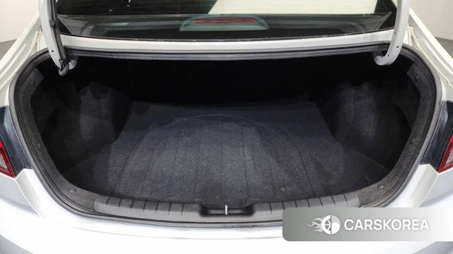 Hyundai The New Avante AD id 4019833 из Кореи 11