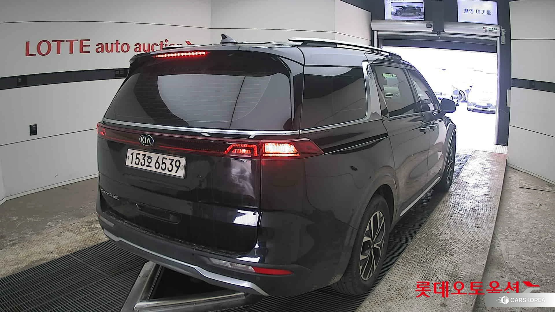 Kia Carnival id 3888387 из Кореи 11