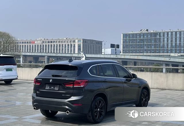 BMW X1 id 4260504 из Китая 11