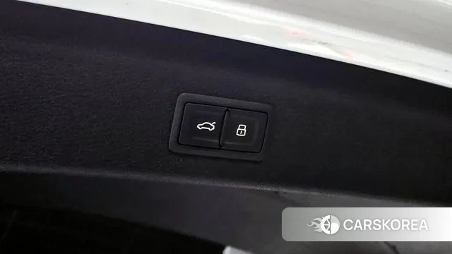 Audi Q3 (F3) id 3606497 из Кореи 11