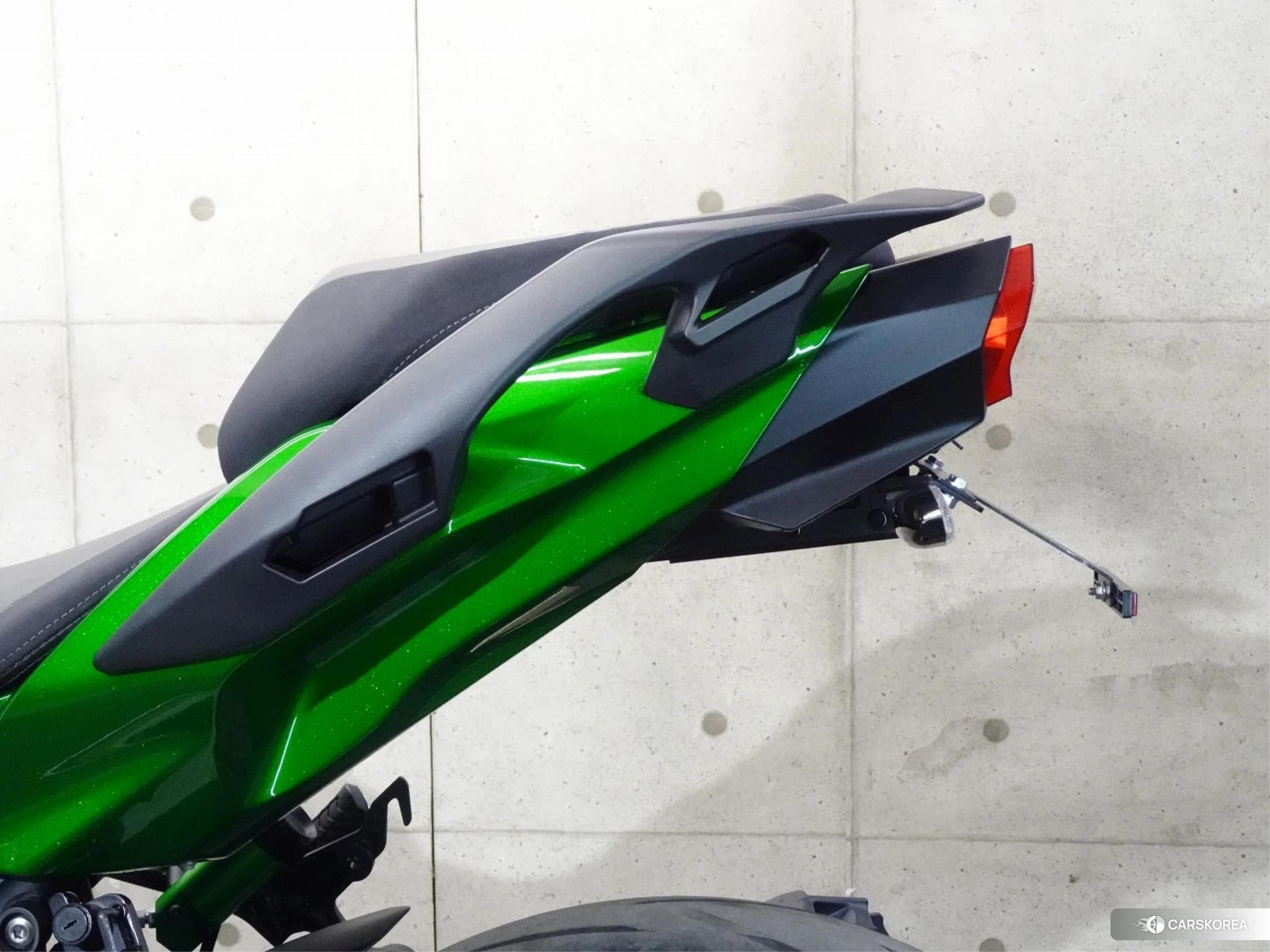 Kawasaki NINJA H2 SX SE id 4380054 из Японии 11