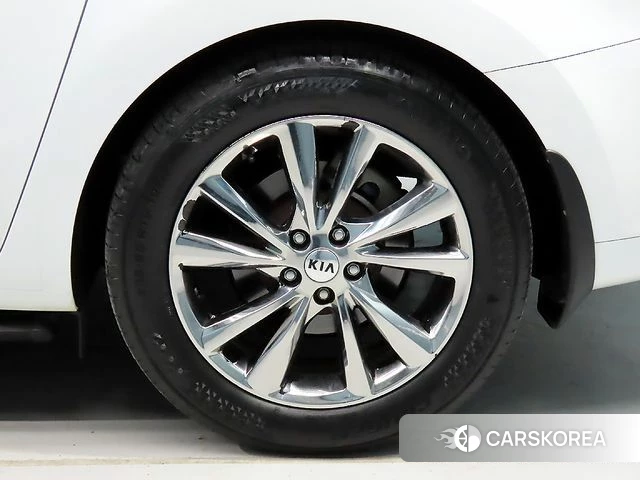 Kia The New Carnival id 4746847 из Кореи 11