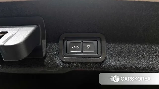 Audi A6 (C8) id 3110536 из Кореи 11