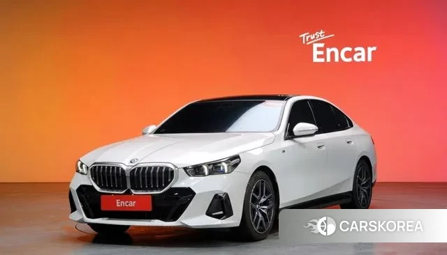 BMW 5 Series (G60) id 3576128 из Кореи 11