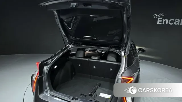 Toyota Prius 4th Generation id 3019012 из Кореи 11