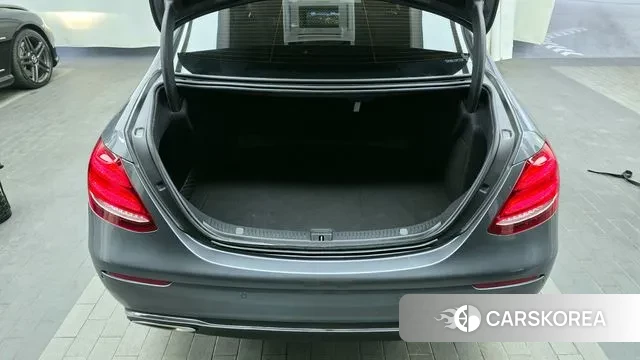 Mercedes-Benz E-Class W213 id 3672438 из Кореи 11