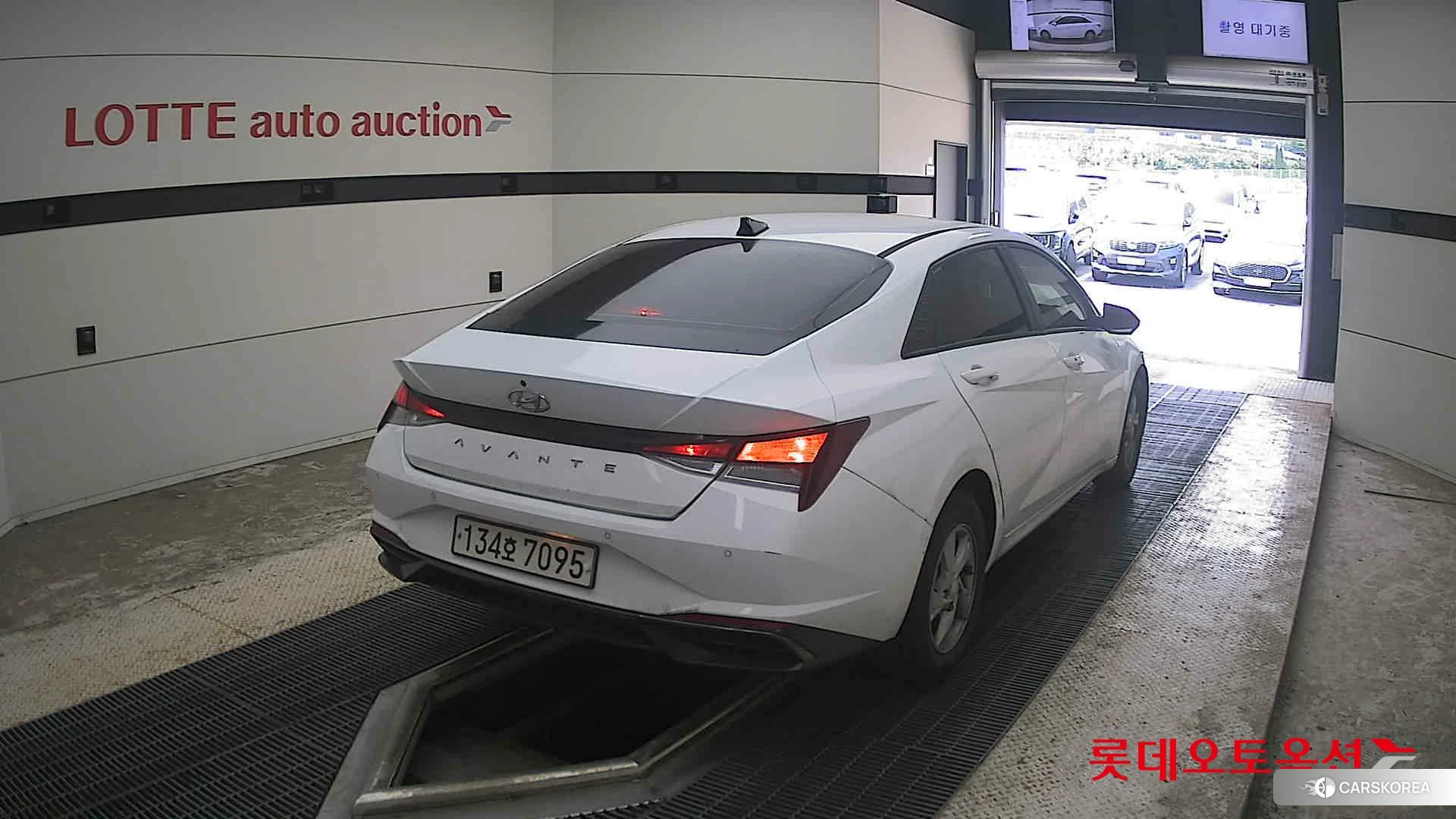 Hyundai Avante id 4664299 из Кореи 11