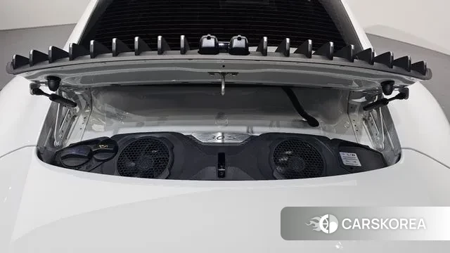 Porsche 911(992) id 3402541 из Кореи 11