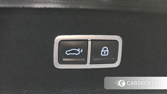 Genesis G90 (RS4) id 3654832 из Кореи 11