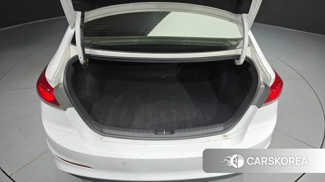 Hyundai Avante AD id 4587472 из Кореи 11