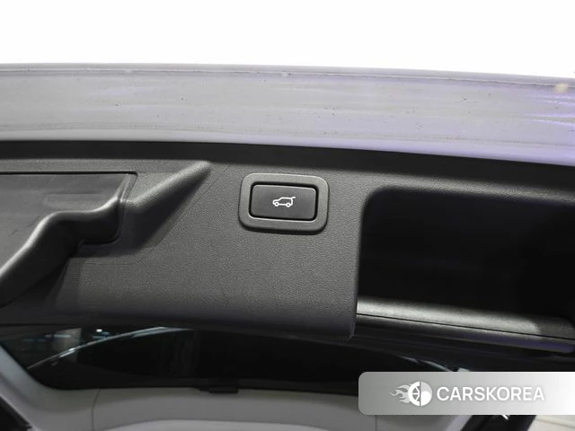 Land Rover Discovery Sports id 4424650 из Кореи 11