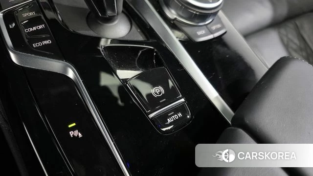 BMW 5 Series (G30) id 4740363 из Кореи 11