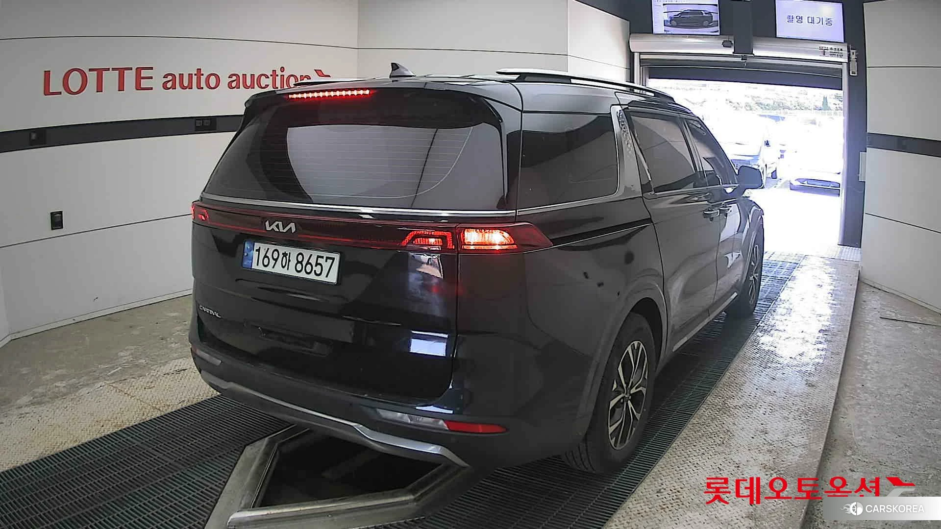 Kia Carnival id 4296861 из Кореи 11