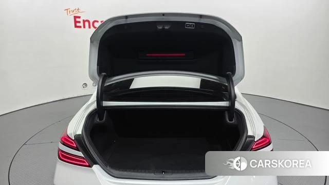 Genesis The New G70 id 4309810 из Кореи 11